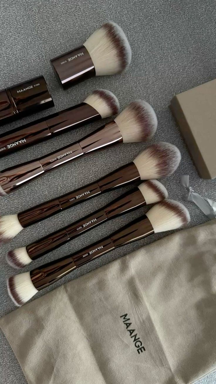 Makeup Brushes